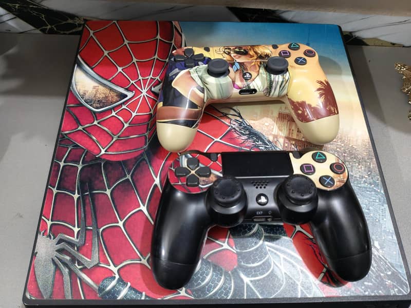 PS4 PRO 1TB 0