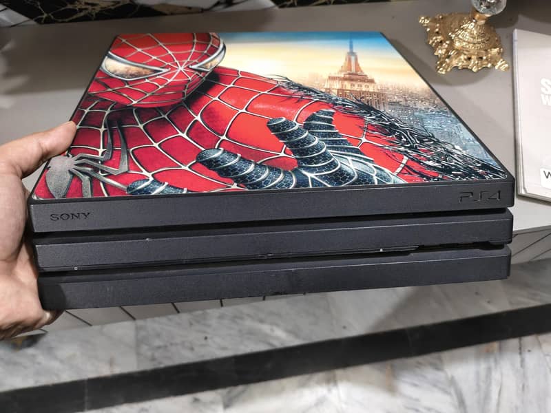 PS4 PRO 1TB 2