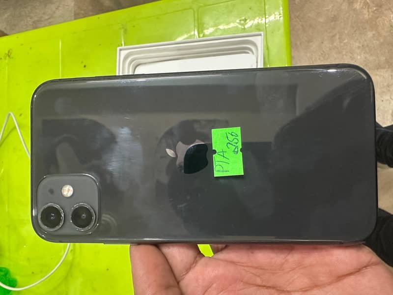 Apple iPhone 11 2