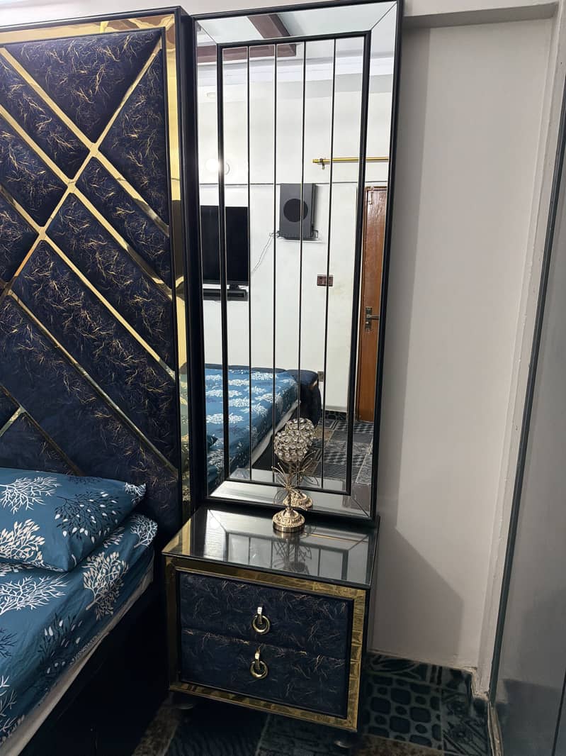 king bed 1