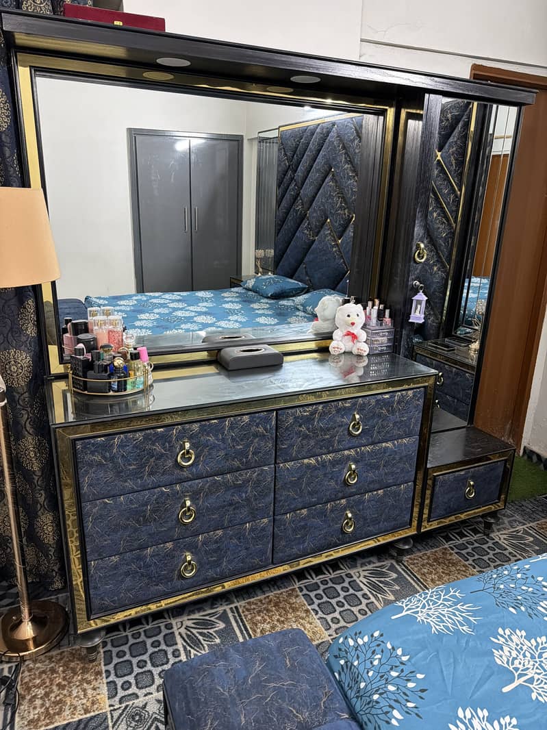 king bed 3