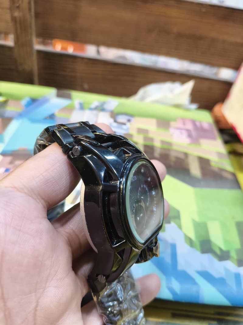 Invicta Chronograph 3