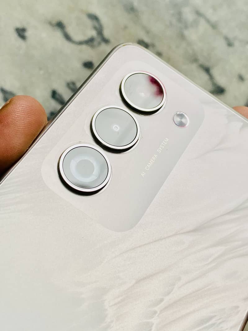 Oppo A5 4