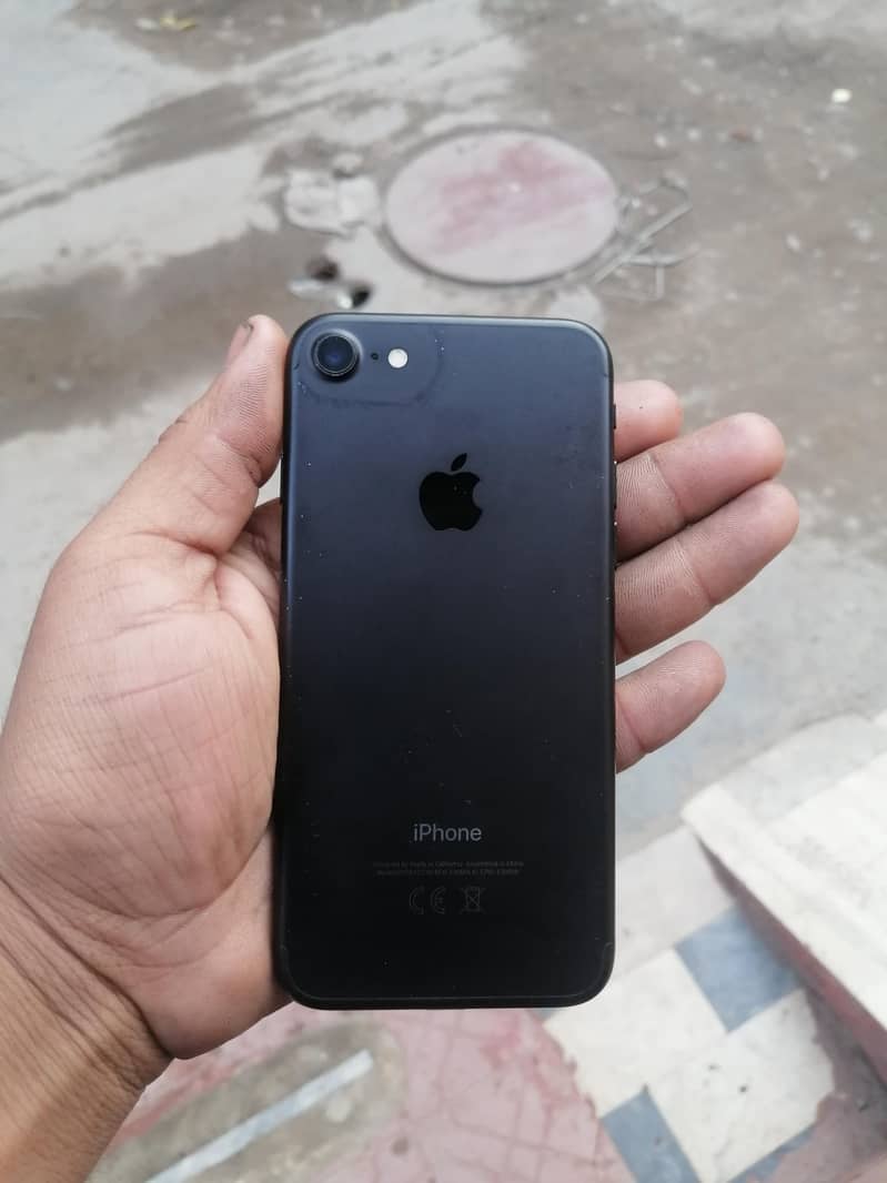 iphone 7 32 gp 4