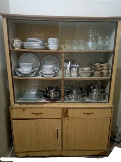 bookcases & shelves
