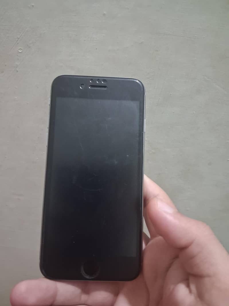 Apple iPhone 6/16 GB 0