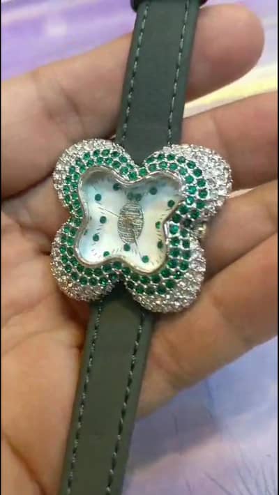LADIES IMPORTED WATCHES LIMITED STOCK