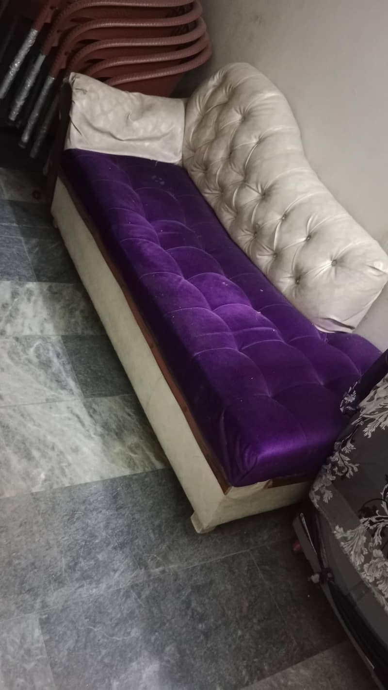 single bed 2