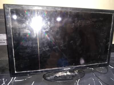 led 24 inch Samsung dono off hy parts k Liya kis ko Chaya to wo dehka