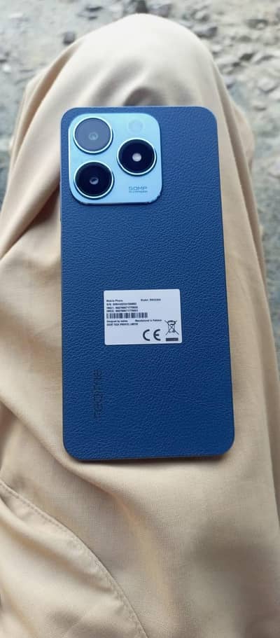 ram 6+6 128 battery 5000mah box charger available 45wht fast charger