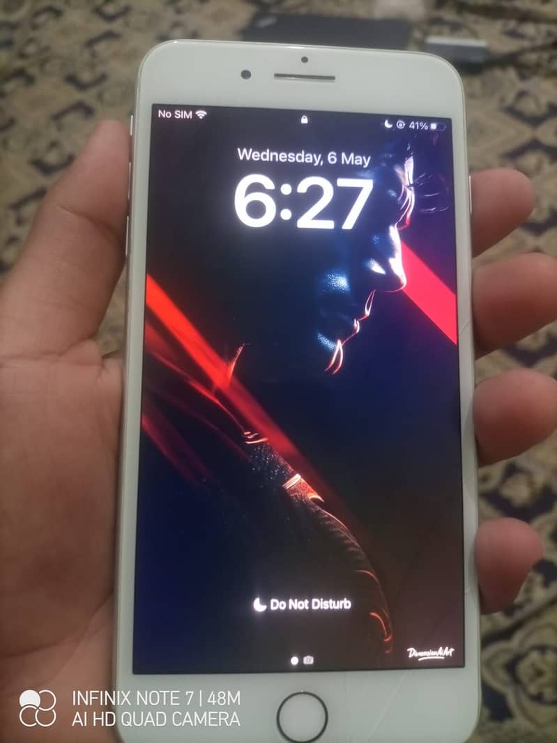 iPhone 8plus 0