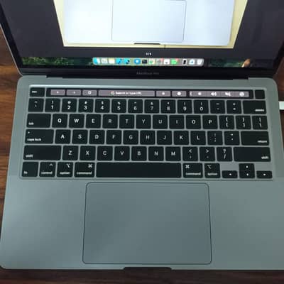 Macbook Pro 2020 13 inch Intel Core i5 16GB/500GB