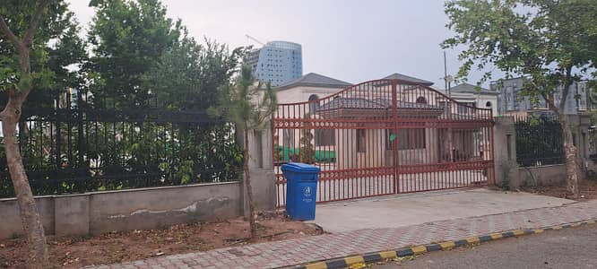 A Block 10 Marla Possession able Plot At Investor Rate