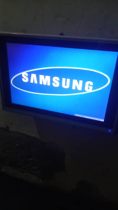 led TV 