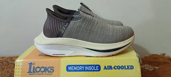 Skechers 1st Look Hyper Burst Pro Premium Quality Camel Black