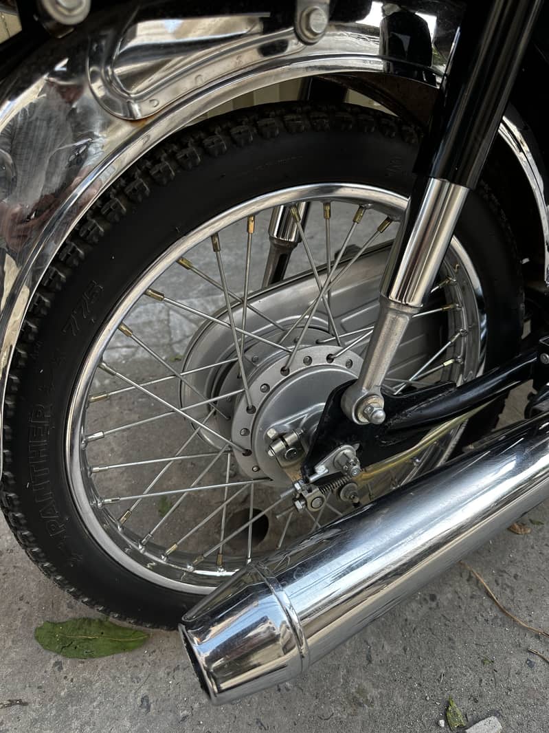 Honda cd70 6