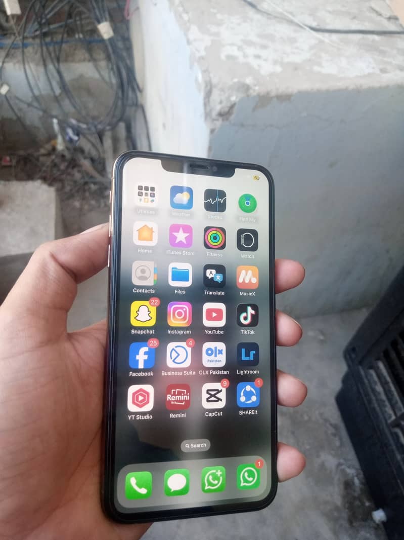 Iphone XS Max 4