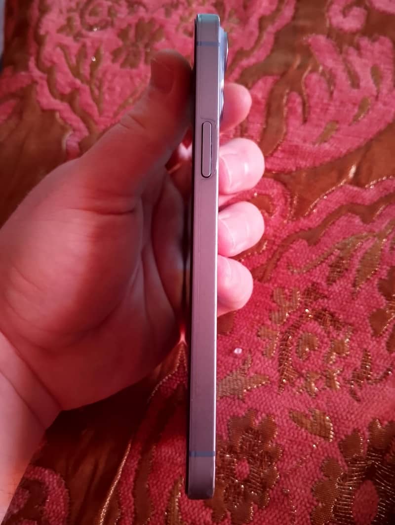 Apple iPhone 14 plus 1