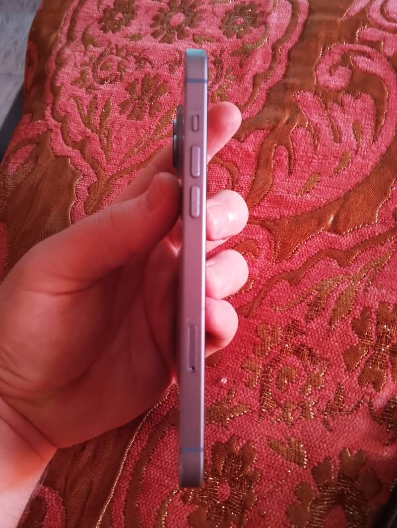 Apple iPhone 14 plus 2