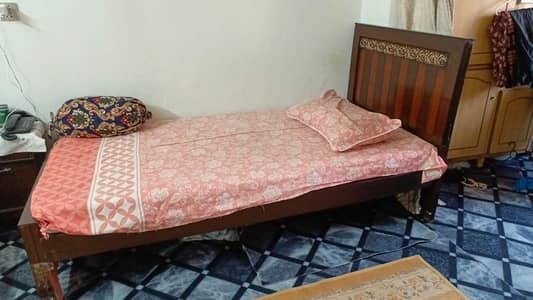 Single Wooden bed woth Matres for Sale