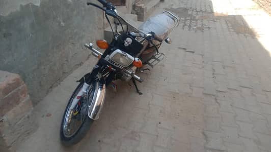 22 model Honda all ok