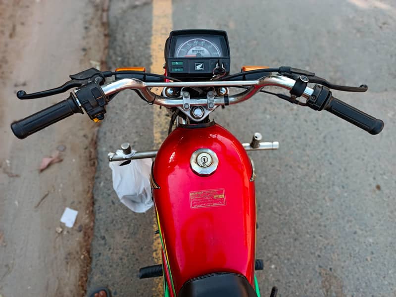 CD 70 21/22 MODEL 2