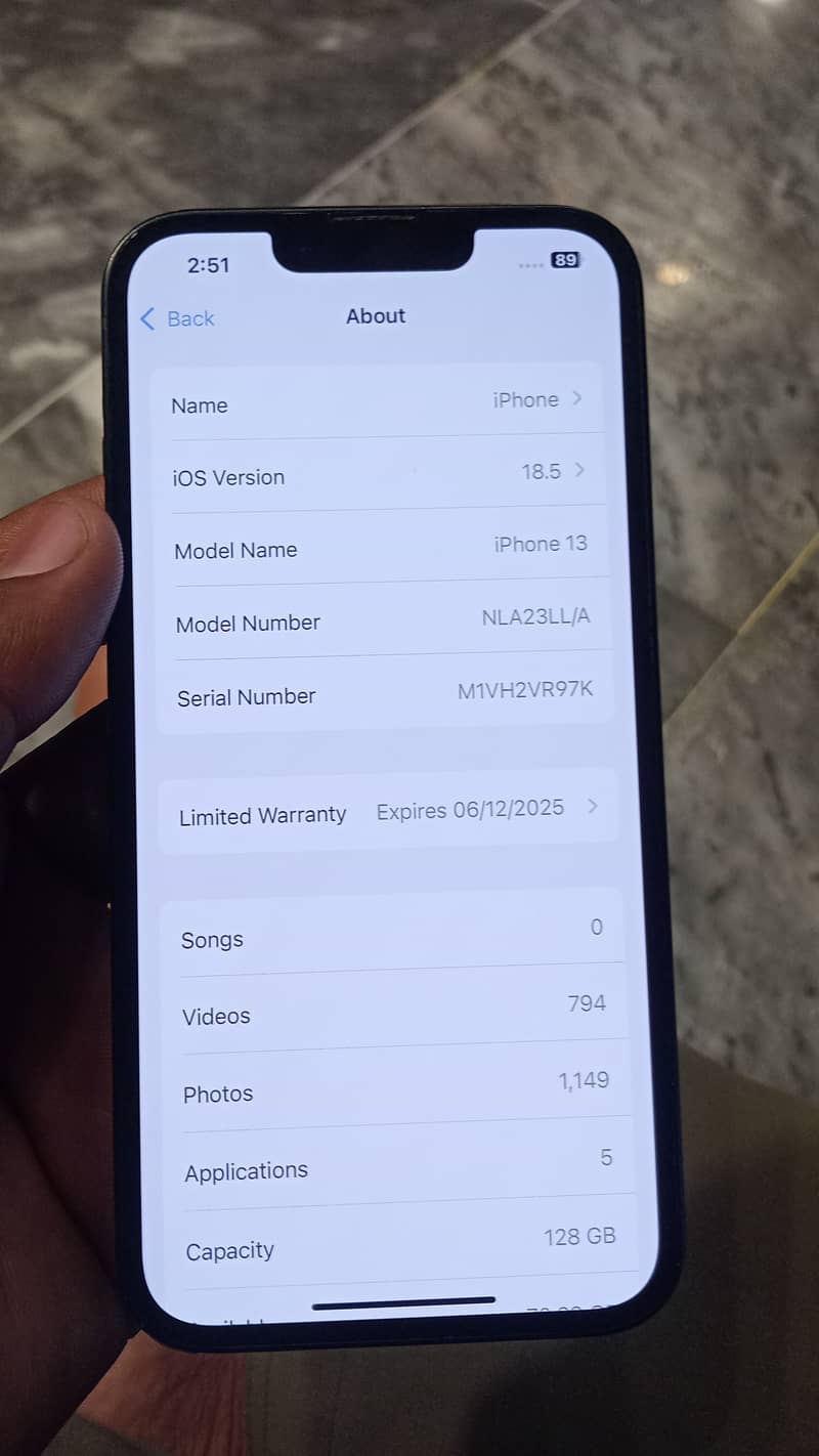 Apple iPhone 13 3