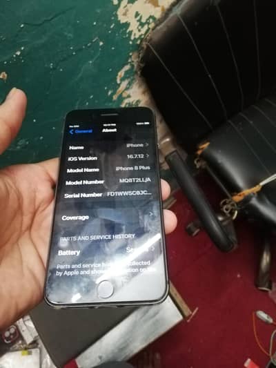 i phone 8 plus condition 10/8 64 gb
