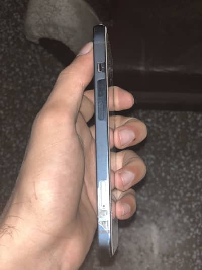 iPhone 13 JV