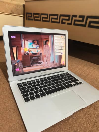 Apple MacBook air (128Gb)
