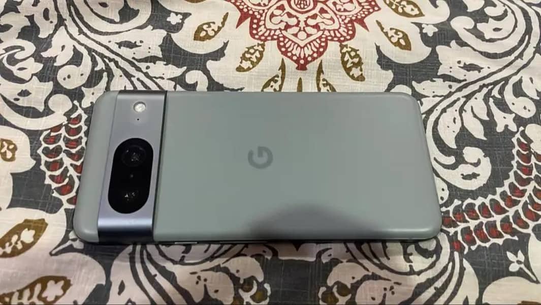 Google pixel 8 0