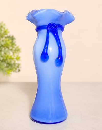 Blue Decorative Ceramic Vase _Elegant Design
