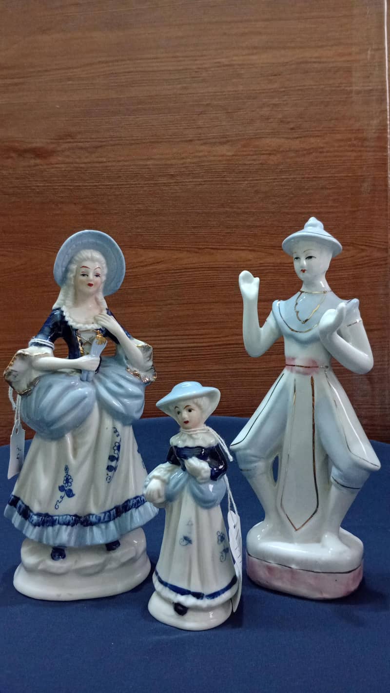 Decoration Statues 1