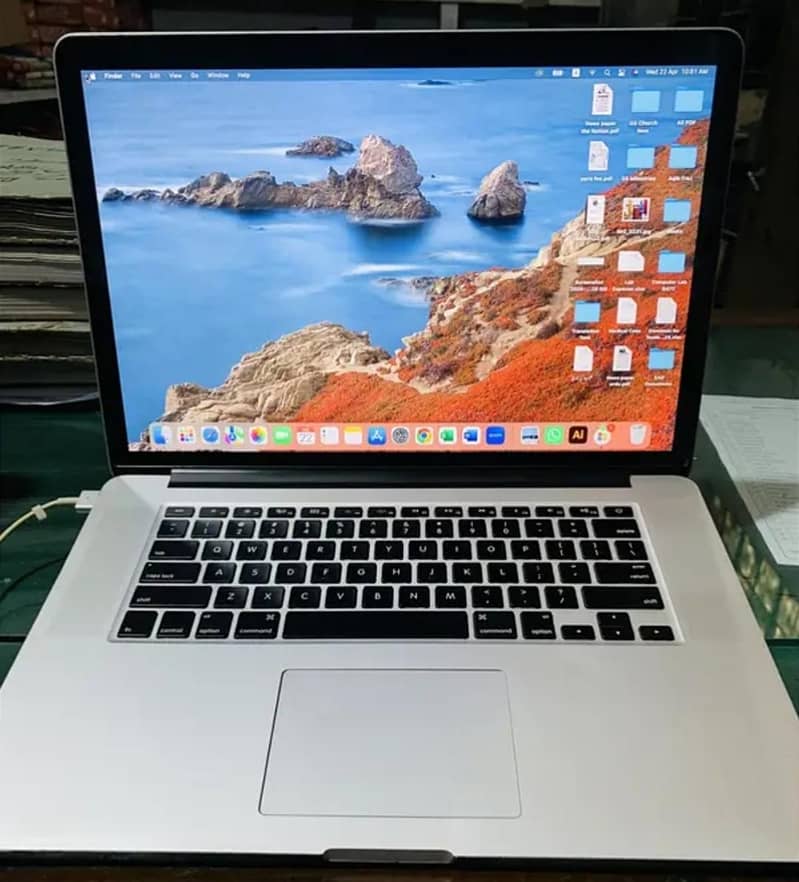 MacBook Pro Mid-2015 0