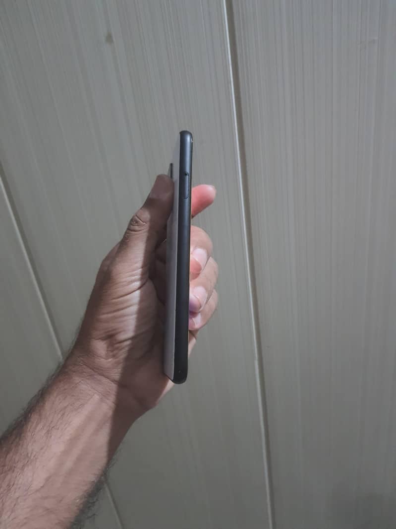 Google pixel 4 Snapdragon processor 6/64 3