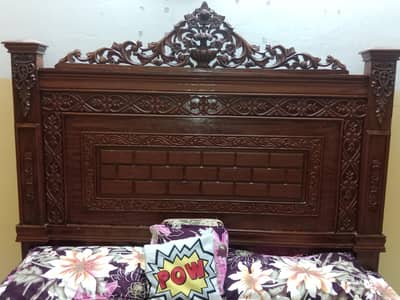 king Size Bed with 2 side tables