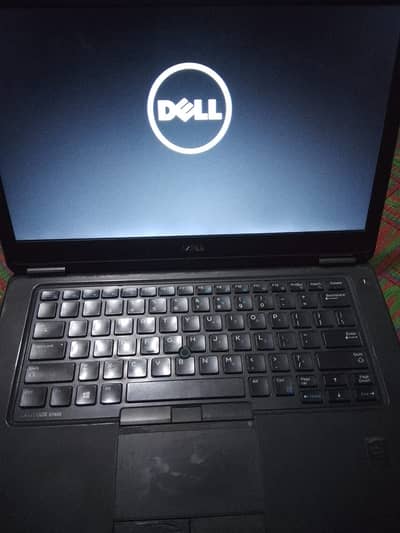 Dell Latitude E7450 - Core i5 - 5th generation