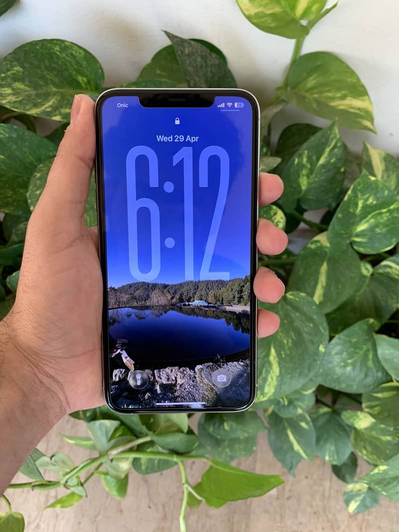 Iphone 11 pro max 1