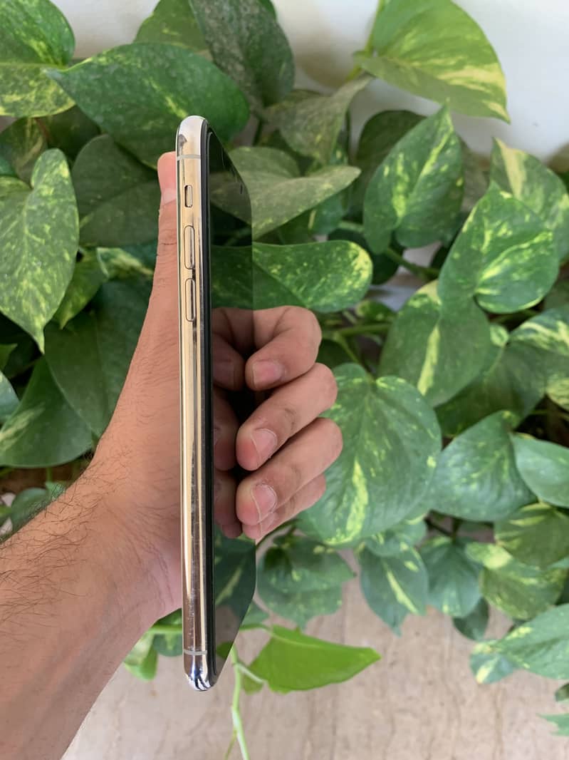 Iphone 11 pro max 5