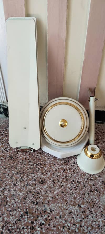 5 set of brand new fans for sale little bit used