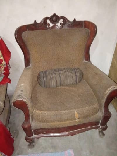 chanuti sofa set