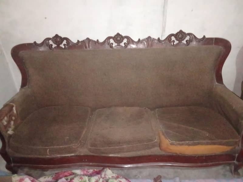 chanuti sofa set 1