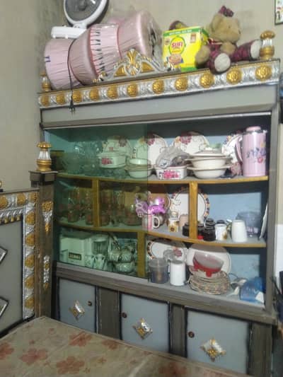 Home furniture in good condition 10/9