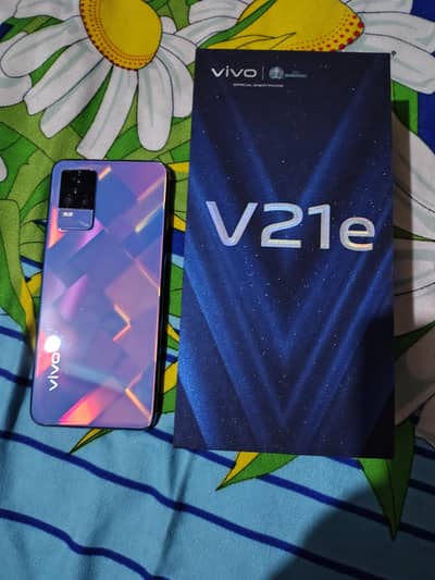 vivo v21e 8+4 128 with box