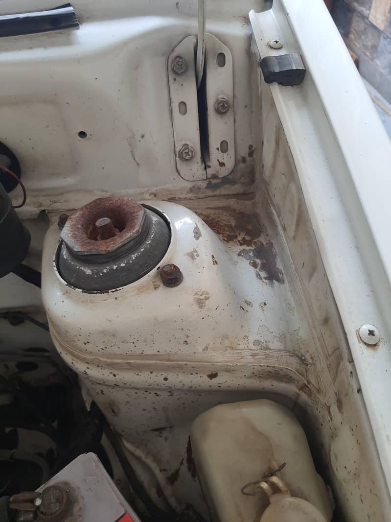 Mehran VX 2010 8