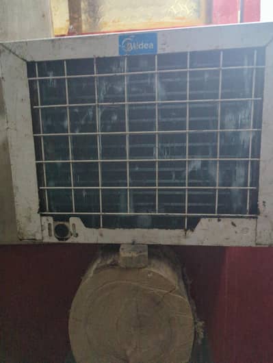 Japani window ac