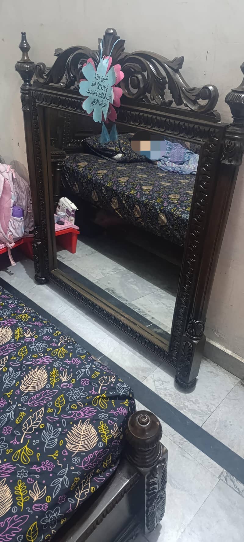 bed with side table and dressing table 3