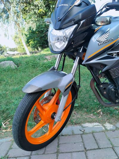 Honda CB 150F model 2022 for urgent sale