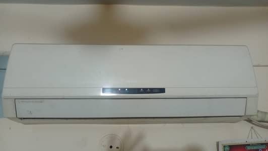 1 ton gree AC for sale
