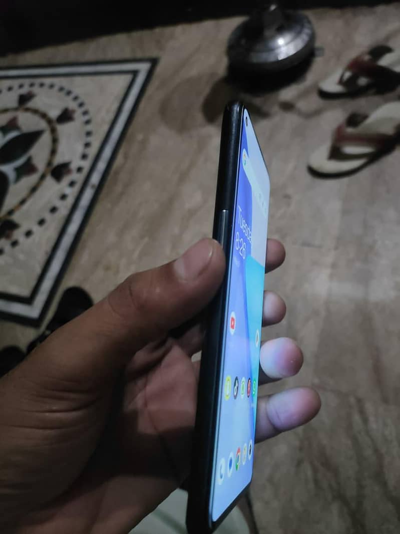 OnePlus 9 5g 3